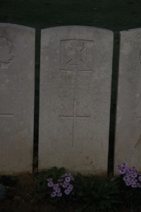 Aubigny Communal Cemetery Extension - De Candole, Alec Corry Vully